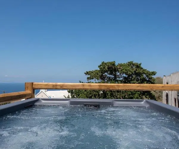 Noelia Villa Oia (Santorini)