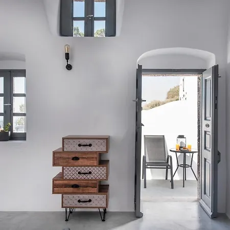 Noelia * Oia (Santorini)